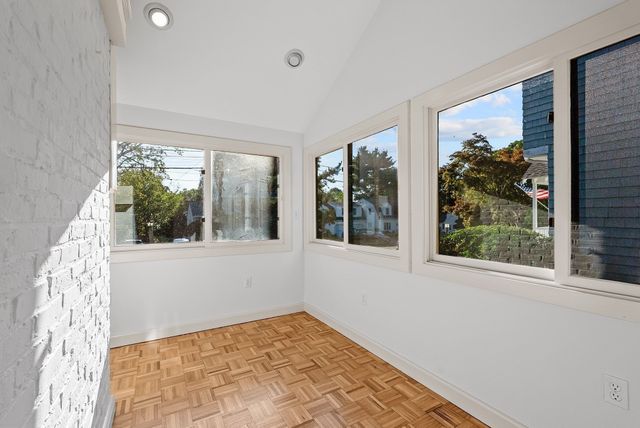 51 Gleason Rd, Lexington, MA 02420