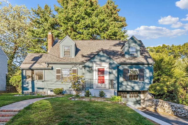 51 Gleason Rd, Lexington, MA 02420