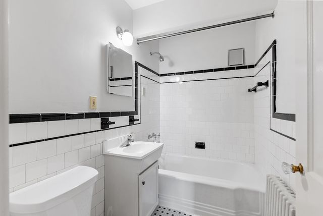 51 Gleason Rd, Lexington, MA 02420