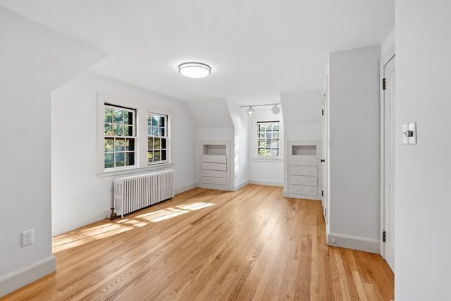 51 Gleason Rd, Lexington, MA 02420