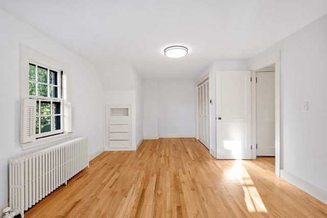 51 Gleason Rd, Lexington, MA 02420
