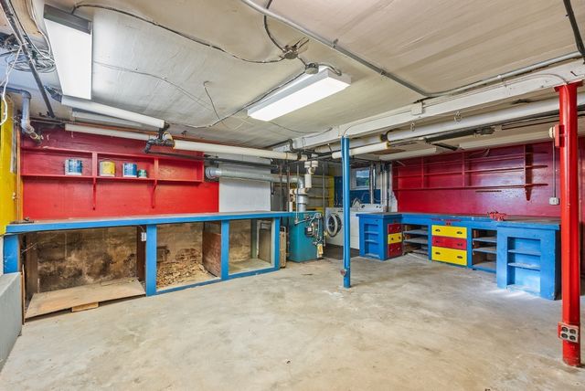 51 Gleason Rd, Lexington, MA 02420
