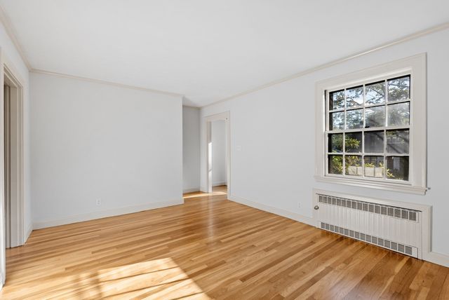 51 Gleason Rd, Lexington, MA 02420