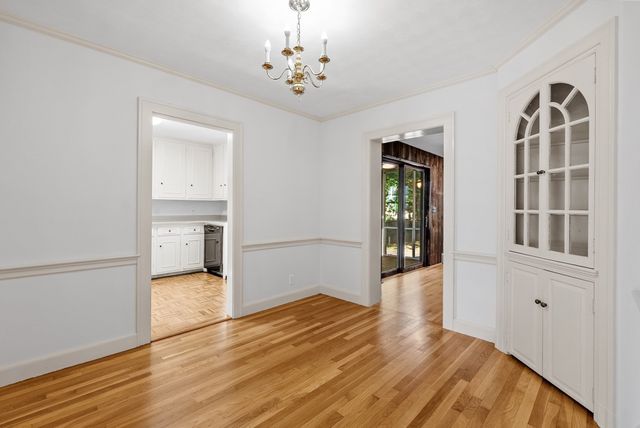 51 Gleason Rd, Lexington, MA 02420