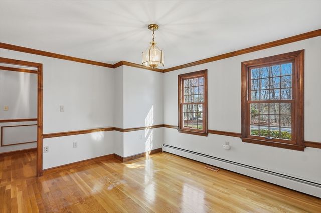 21 Greentree Lane, Newbury, MA 01922
