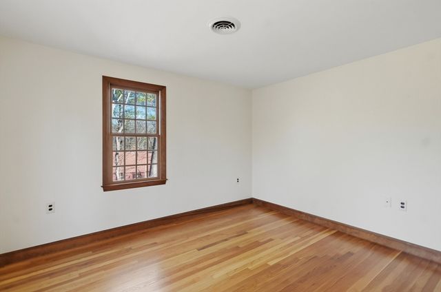 21 Greentree Lane, Newbury, MA 01922