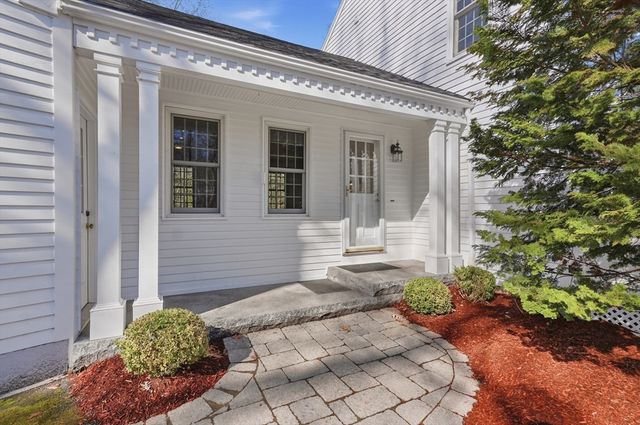 21 Greentree Lane, Newbury, MA 01922