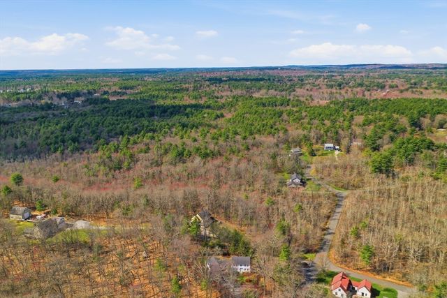 21 Greentree Lane, Newbury, MA 01922