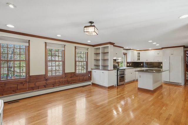 21 Greentree Lane, Newbury, MA 01922