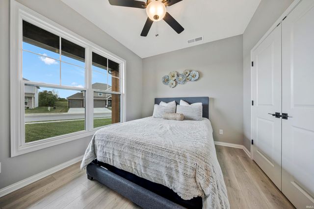 5082 Jackson Drive, Newburgh, IN 47630