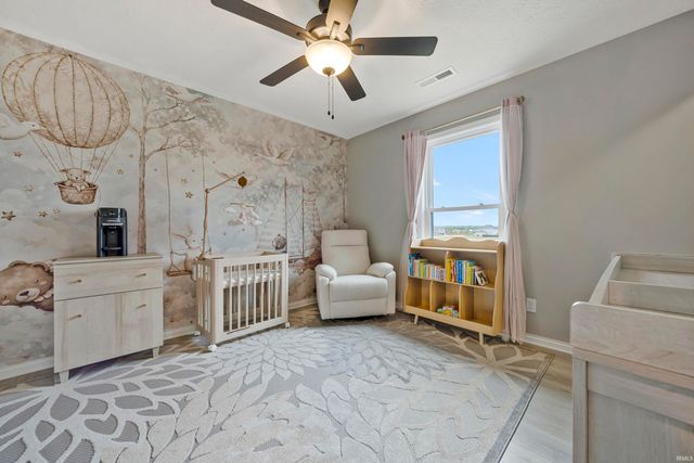 5082 Jackson Drive, Newburgh, IN 47630