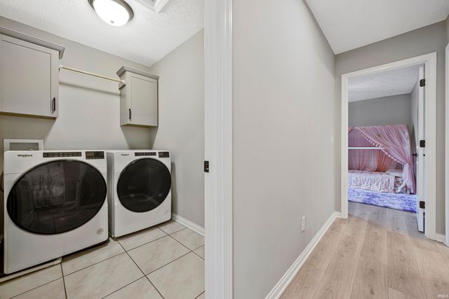 5082 Jackson Drive, Newburgh, IN 47630