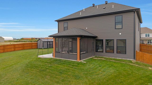 5082 Jackson Drive, Newburgh, IN 47630