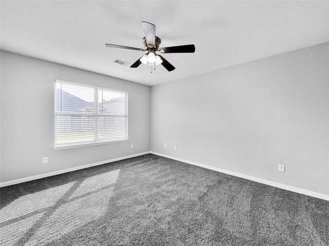 930 Paradise Road, Baytown, TX 77521