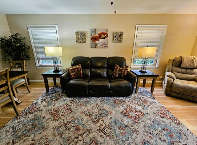 850 E Ellsworth LANE, Bayside, WI 53217