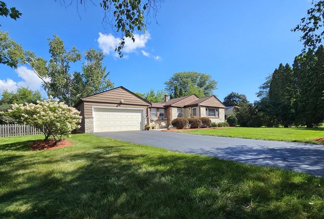 850 E Ellsworth LANE, Bayside, WI 53217
