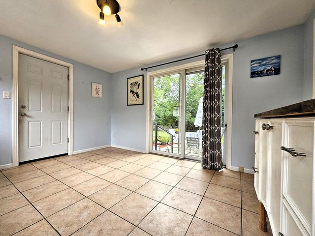 850 E Ellsworth LANE, Bayside, WI 53217