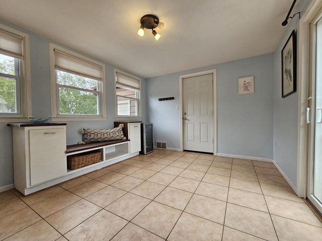 850 E Ellsworth LANE, Bayside, WI 53217