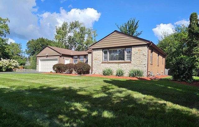 850 E Ellsworth LANE, Bayside, WI 53217