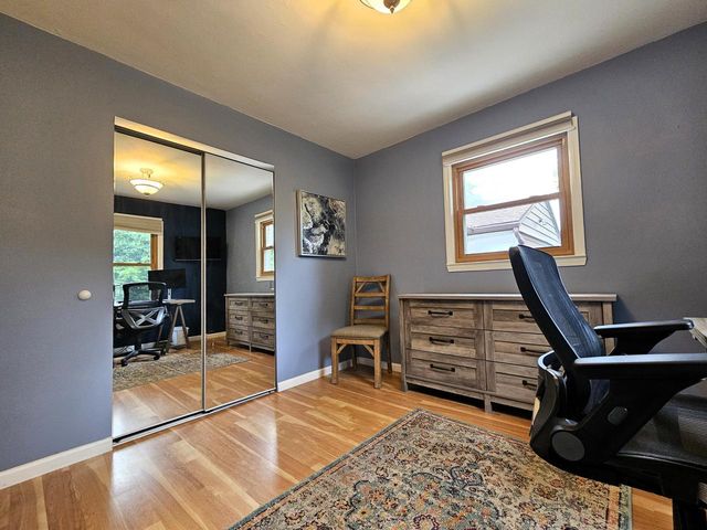 850 E Ellsworth LANE, Bayside, WI 53217
