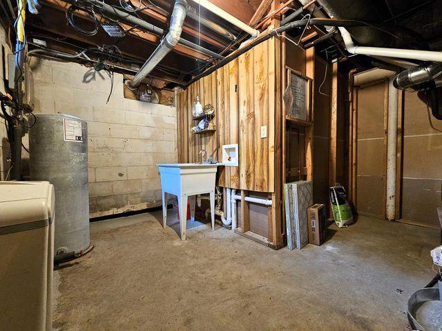 850 E Ellsworth LANE, Bayside, WI 53217