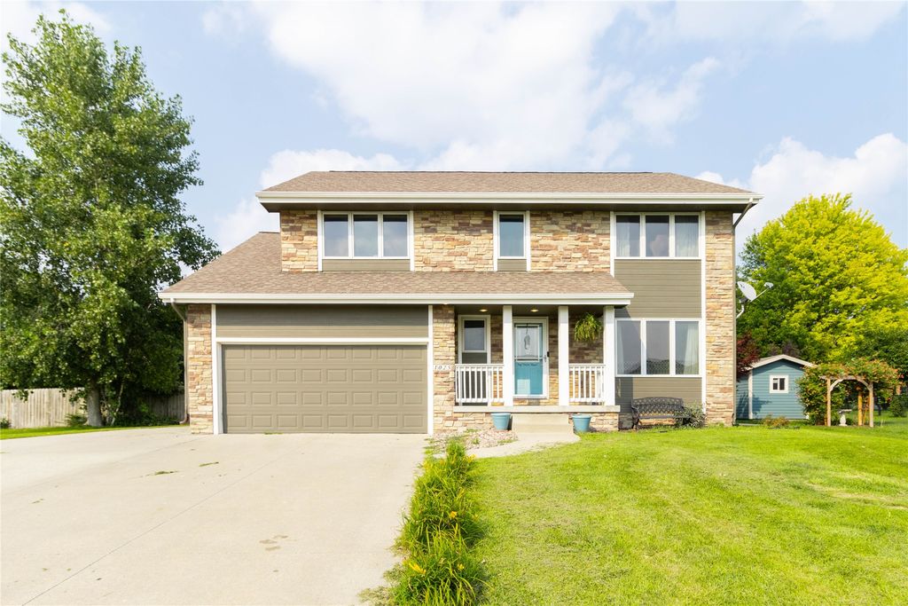 1025 5th Avenue NW, Altoona, IA 50009