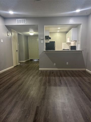 6012 Westridge Lane 610, Fort Worth, TX 76116