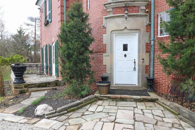 664 Woodhill Road, Mansfield, OH 44907