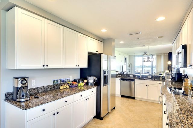 611 RIVIERA DUNES WAY 308, Palmetto, FL 34221