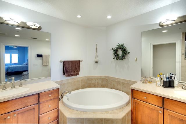 611 RIVIERA DUNES WAY 308, Palmetto, FL 34221