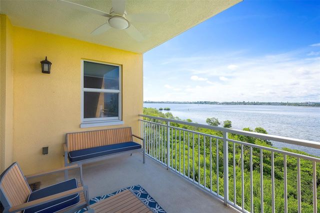 611 RIVIERA DUNES WAY 308, Palmetto, FL 34221