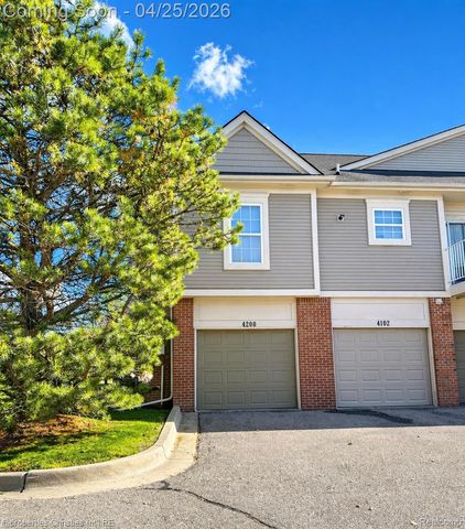 4200 Addington Drive, Commerce Charter Township, MI 48390