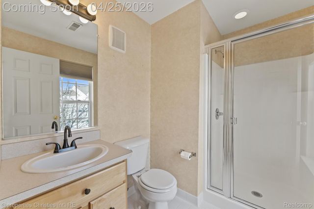 4200 Addington Drive, Commerce Charter Township, MI 48390
