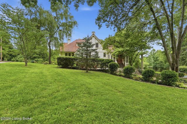 11705 Owl Creek Ln, Anchorage, KY 40223