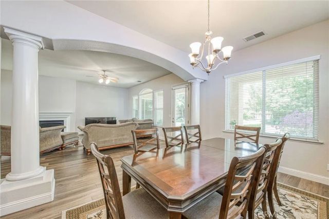 8405 N Paula, Fresno, CA 93720