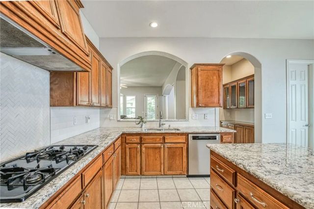 8405 N Paula, Fresno, CA 93720