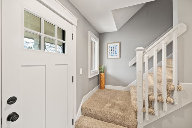 2510 NW 3rd Street, Ankeny, IA 50023