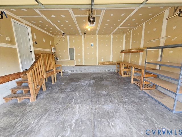 9225 Upshur Dr, Chesterfield, VA 23236