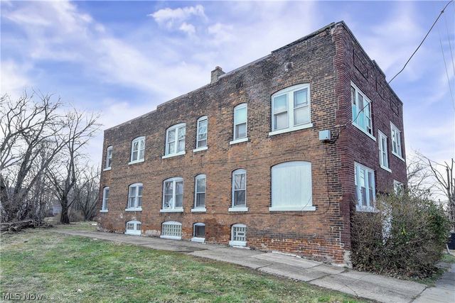 14104 Aspinwall Avenue, Cleveland, OH 44110