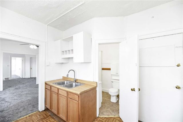 14104 Aspinwall Avenue, Cleveland, OH 44110