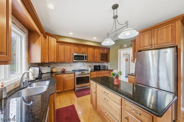 3 Hoagland Rd, Blairstown Twp., NJ 07825