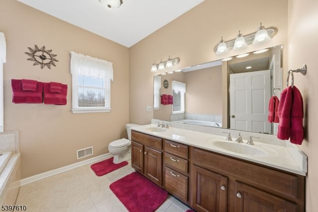 3 Hoagland Rd, Blairstown Twp., NJ 07825