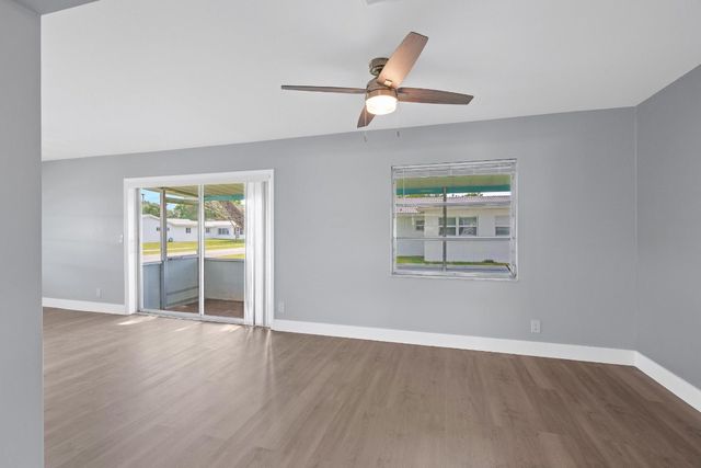 1620 NW 87th Terrace, Plantation, FL 33322