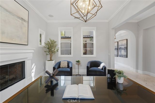 42 Arcade, Irvine, CA 92603