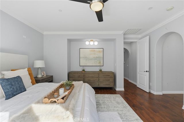 42 Arcade, Irvine, CA 92603