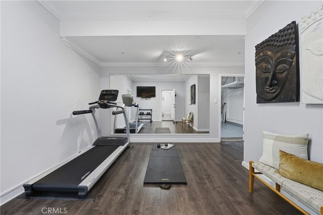 42 Arcade, Irvine, CA 92603