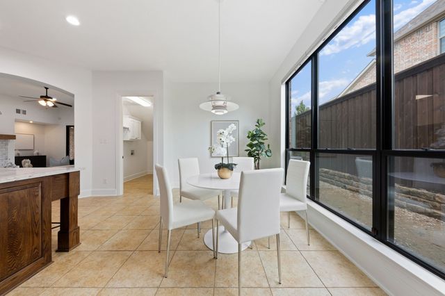 1209 Dame Susan Lane, Lewisville, TX 75056