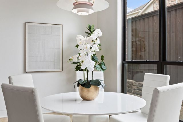 1209 Dame Susan Lane, Lewisville, TX 75056