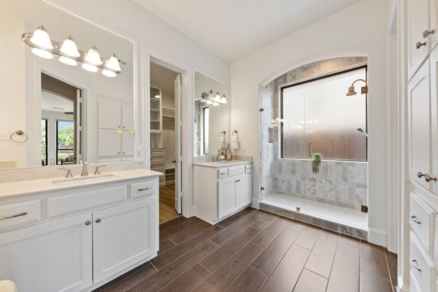 1209 Dame Susan Lane, Lewisville, TX 75056