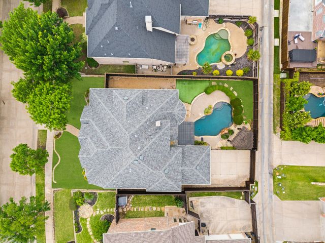 1209 Dame Susan Lane, Lewisville, TX 75056